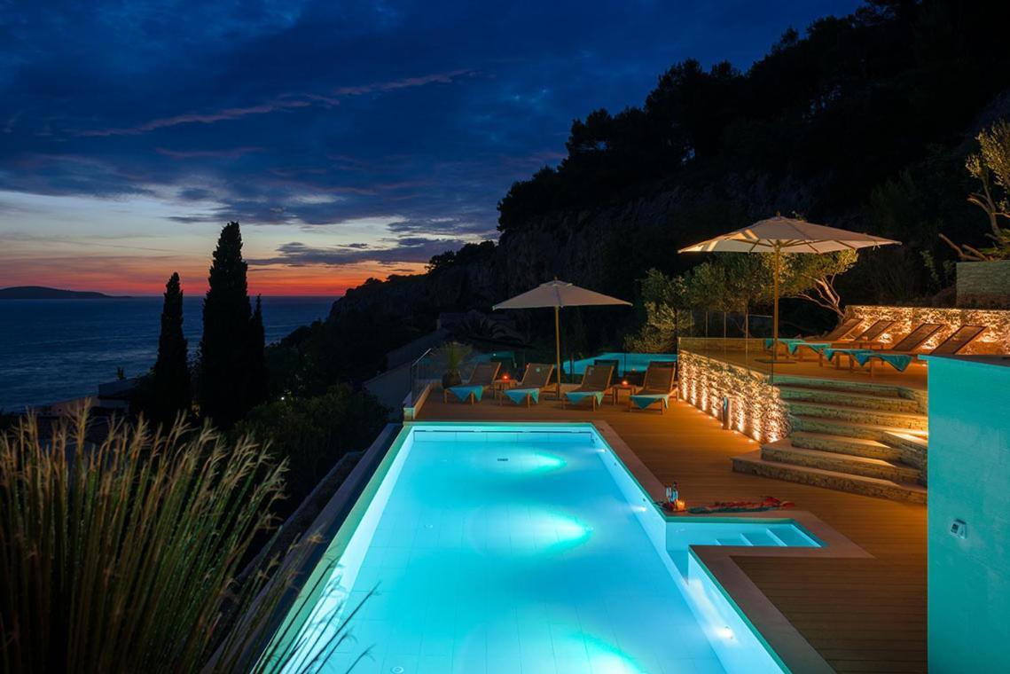 Vila Luxury Hvar Carpe Diem With Private Pool By The Sea *