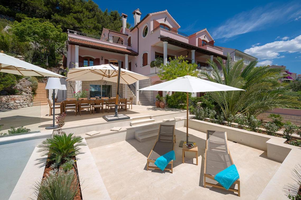 Vila Luxury Hvar Carpe Diem With Private Pool By The Sea *